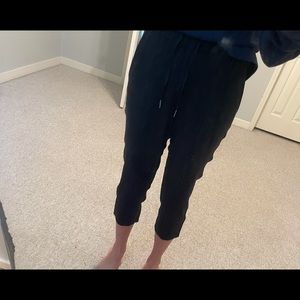 Lululemon joggers black size 4